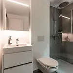 Daire Stylish By Bus, Train And Village Center